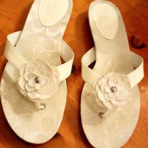 Coach Flower Sandals Size 9.5 B
